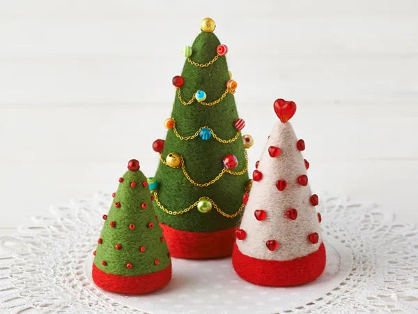 Make a felted winter Christmas tree- Fri 11th Dec 1-3pm & 6-8pm