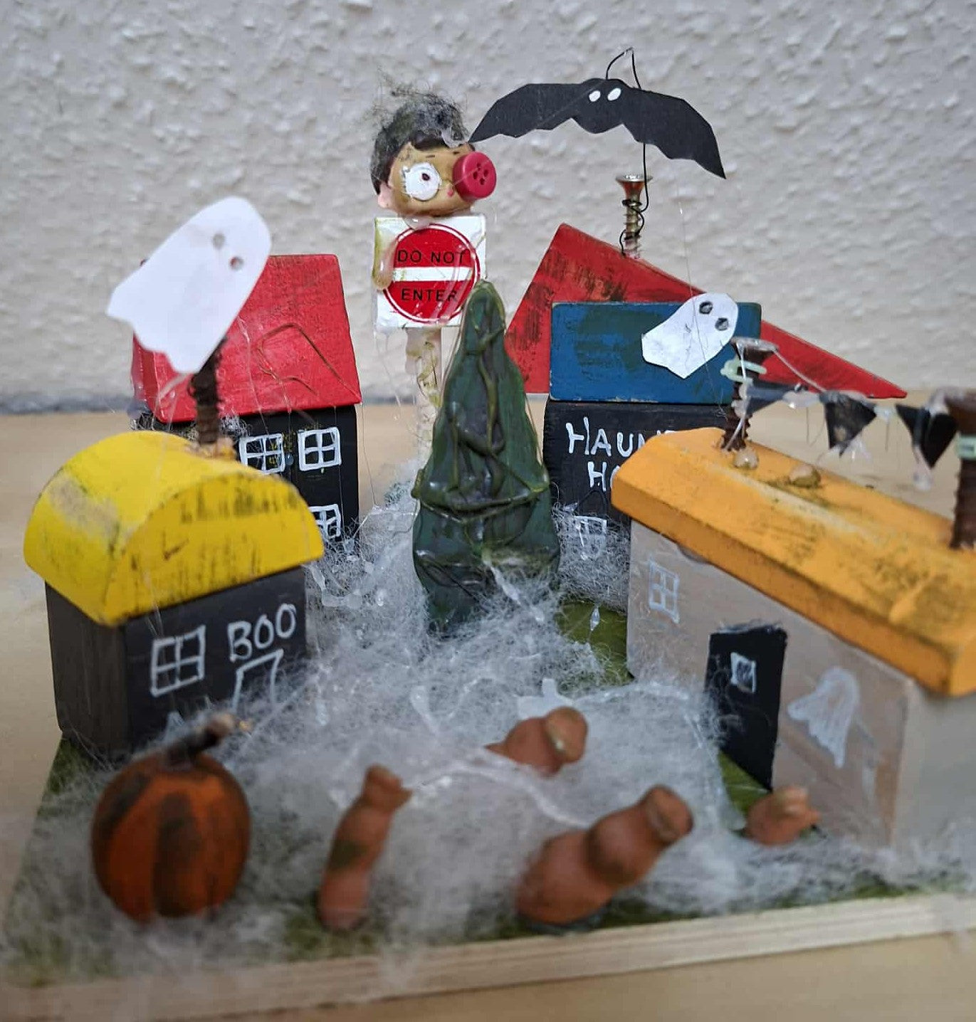 Sat 11th October - Make your own Halloween 'haunted street