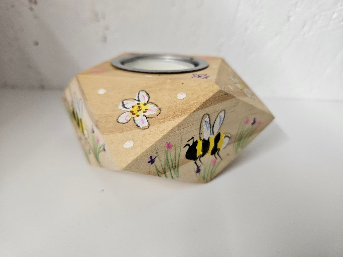 Bee Tealight candle holder