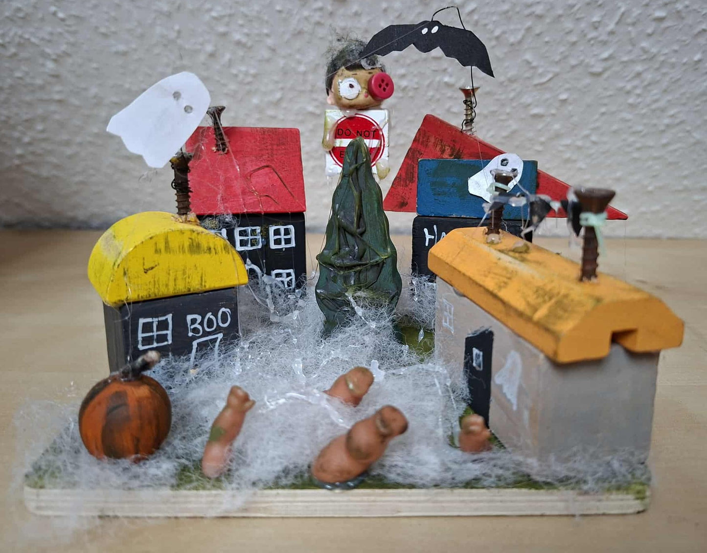 Sat 11th October - Make your own Halloween 'haunted street