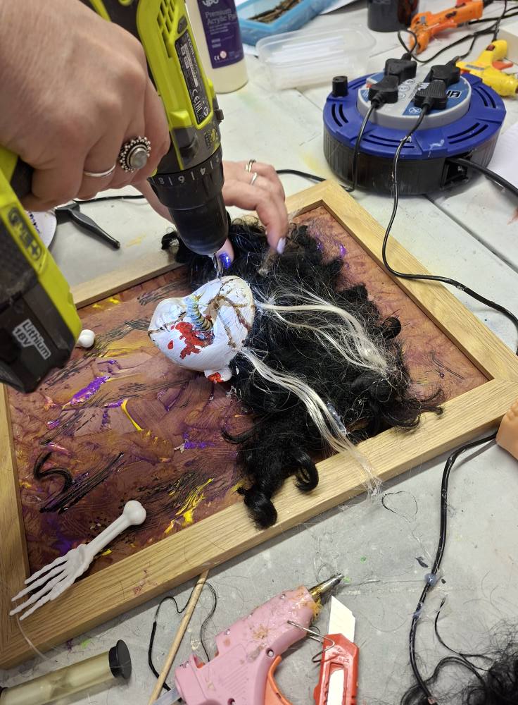 Create a scary dolls Halloween picture and drinks (adults evening) - Fri 23rd October - 6.30-8.30pm