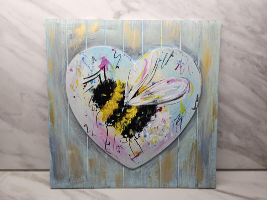 Bee wooden heart plaque