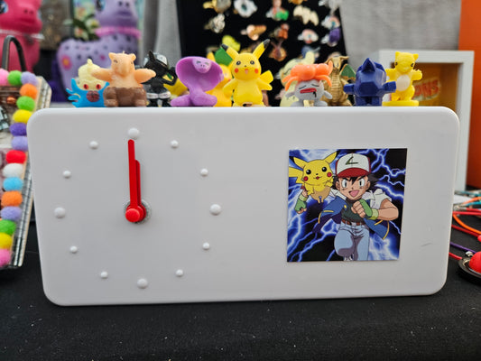 Upcycle your own toy/figure clock (drop in session)