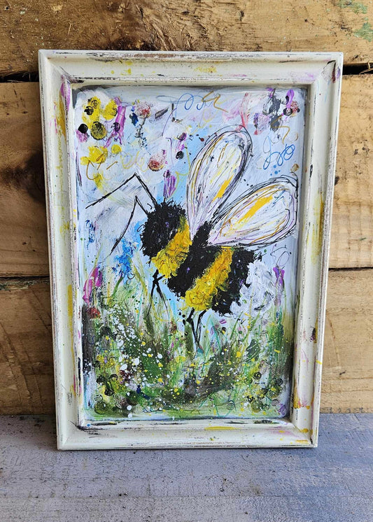 *NEW* - Summer bee wooden plaque
